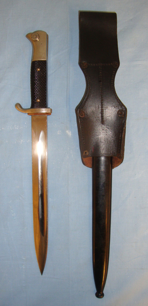  German M98 Dress Bayonet, Scabbard & Frog. Bayonet