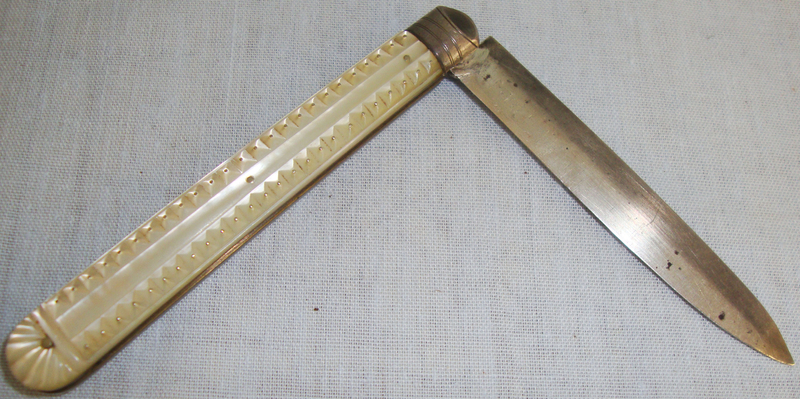  Silver Bladed Thomas Marples of Sheffield Fruit Knife with Mother of Pearl Handles. ED 2630 Other Blade