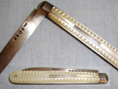 Silver Bladed Thomas Marples of Sheffield Fruit Knife with Mother of Pearl Handles. ED 2630 Other Blade