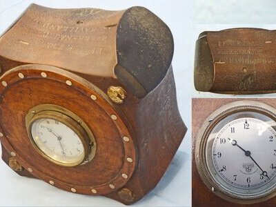 Original, WW1 Era Airco DH6 Aircraft Teak Propeller Boss / Hub (4 Blade) Fitted With A Period Smiths Cricklewood Works Aircraft Clock. - MISC 1006 Original, WW1 Era Airco DH6 Aircraft Teak Propeller Boss / Hub (4 Blade) Fitted With A Period Smiths Cricklewood Works Aircraft Clock. - MISC 1006 Antique & Militaria