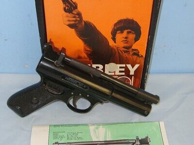 Boxed, 1970's Webley Premier MK II .22 Calibre Air Pistol With Original Illustrated Instruction Leaflet. AI 589 air pistol .22