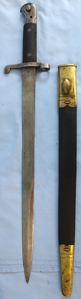 British Pattern 1887 MK III Sword bayonet & Scabbard. Bayonet