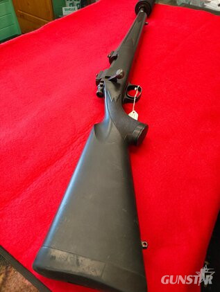 Remington 700 Bolt Action .22-250 Remington Rifle