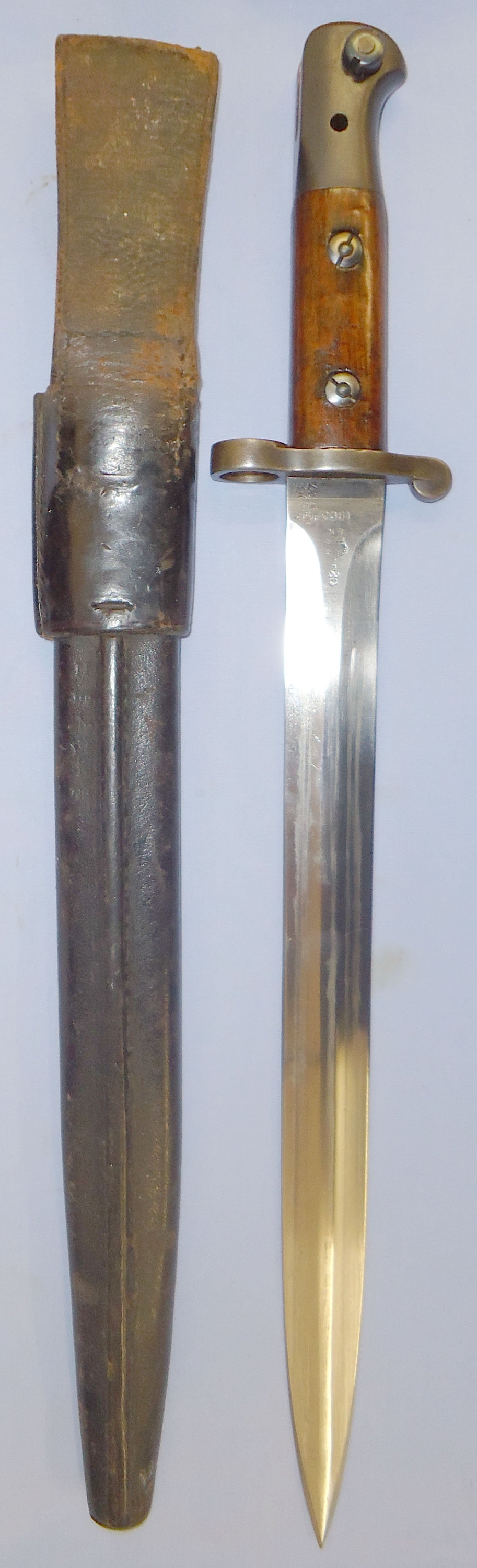 Scarce/Excellent* British ‘1903’ Pattern Bayonet Converted from ‘P1888’ and Land MkI Leather Scabbard and Frog. 22426:1 Bayonet