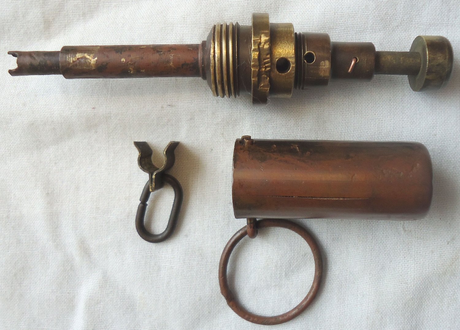 INERT DEACTIVATED. Rare Finnish Sirpalekranaatti M 41 WW2 (Russian Offensive) Defensive Hand Grenade. - O 1491 INERT DEACTIVATED. Rare Finnish Sirpalekranaatti M 41 WW2 (Russian Offensive) Defensive Hand Grenade. - O 1491  Other Ammunition 