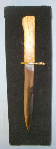 LIMITED EDITION NUMBER 16 OF 161 Cased Dagger Made With An Unused & Unissued Ori Bayonet