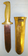 1922– 1961, British Royal Navy C.E Heinke & Co Ltd London Brass Hilt Diver\'s Knife With Magnetic Blade & Brass Scabbard Slotted For Belt Loop. Sn 20828 Knive