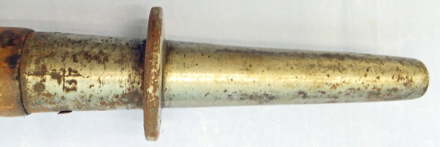 Antique & Militaria 