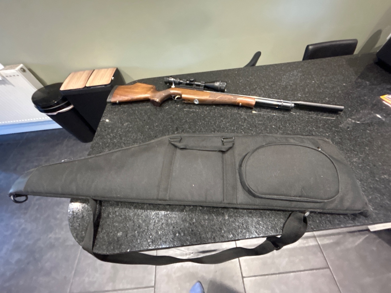 Air Arms S410 .22 - {CATEGORY} in 