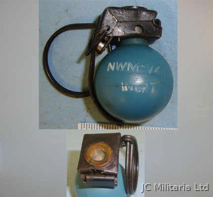 Dutch V40 Practice Mini Fragmentation (Mini Frag) Hand Grenade Dutch V40 Practice Mini Fragmentation (Mini Frag) Hand Grenade Antique & Militaria