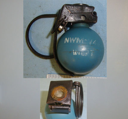 Dutch V40 Practice Mini Fragmentation (Mini Frag) Hand Grenade Dutch V40 Practice Mini Fragmentation (Mini Frag) Hand Grenade Antique & Militaria