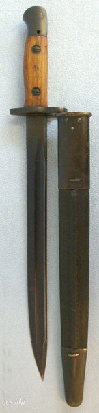 Indian 1907 Pattern, Bayonet with Sharpened Tip (False Edge) and Scabbard. Bayonet in 