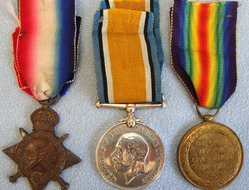 Medal Trio Consisting of 1914-15 Star, War and Victory Medals with Ribbons all t WW1 British Army Royal Field Artillery Medal Trio Consisting of 1914-15 Star, Wa Other Accessory