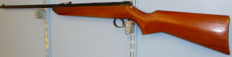  BSA 1962-1966 B.S.A Meteor MK II .22 Calibre Break Action Air Rifle \'TA\' Prefix Serial Number. AI 816. .22