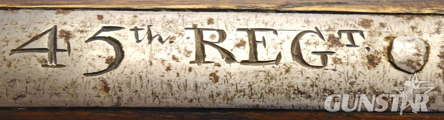 Antique & Militaria - {CATEGORY}