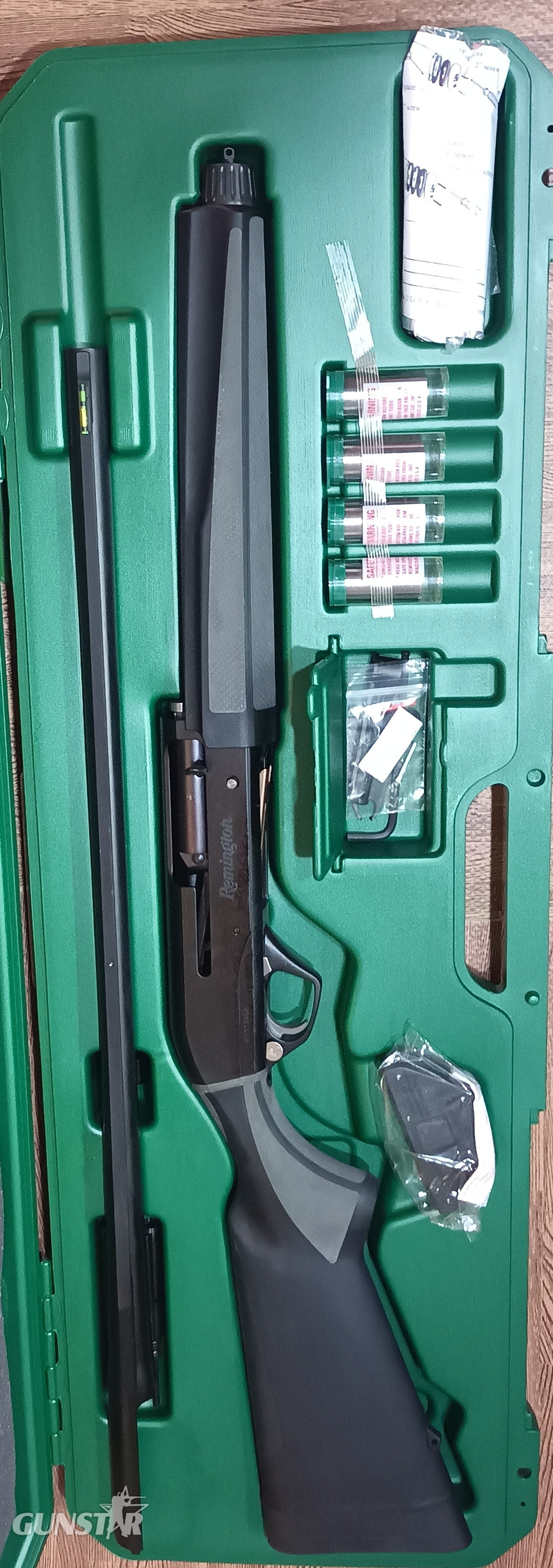 Remington Versa Max Semi-Auto 12 Bore/gauge in 