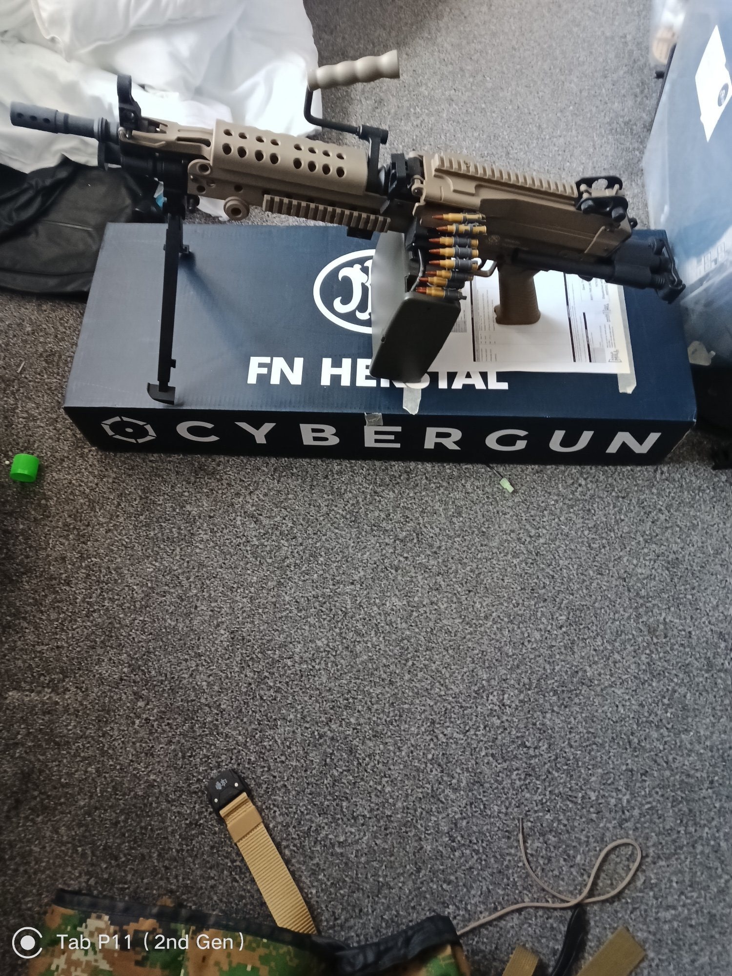 Joblot of Airsoft bargain Cybergun  6 mm - {CATEGORY}