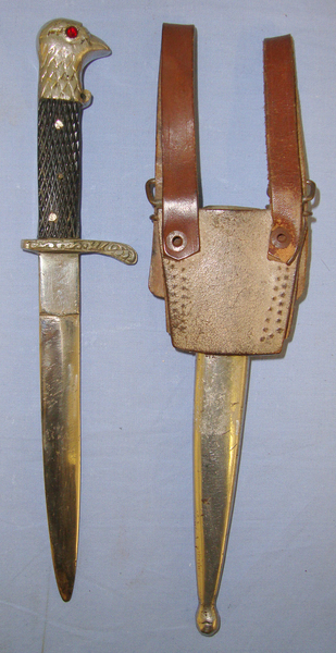  SCARCE**WW2 Era Romanian Axis Powers Army Officer’s Eagle’s Head Hilt Dress Dagger With Crown MI (King Michael 1st) Device & Scabbard With Original Leather Frog Dagger