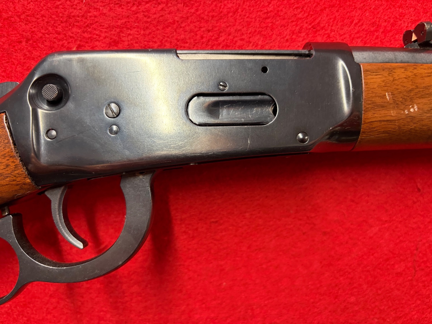  Winchester Model 1894 (Model 94) Lever Action .357 MAGNUM / .38 SPECIAL Rifle
