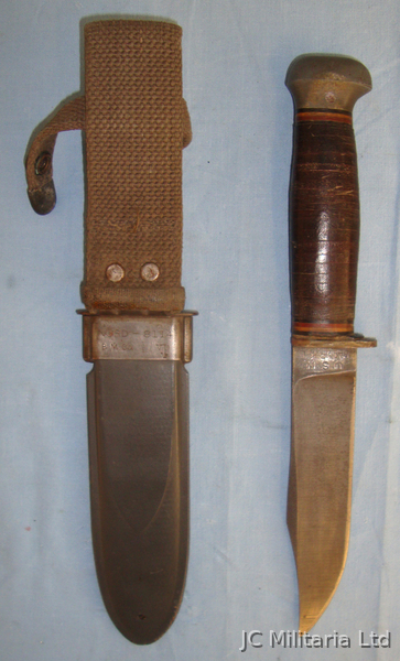  WW2 Era U.S.N. Marl 1 Fighting Knife and United States Navy (U.S.N.)  Mk1 Plasti Knive