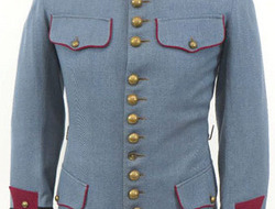 French Guards Officer’s Horizon Blue Tunic / Jacket With Brass ‘R’ Insignia. WW1 Era French Guards Officer’s Horizon Blue Tunic / Jacket With Brass ‘R’ Insig Clothing