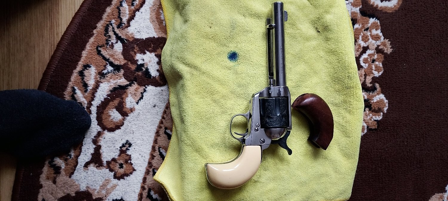 Stafford Hill Stafford hill colt 45  - Blank Firing 