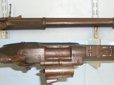 T. Turner & Sons To ‘JOHN R. SURR 6 LRV’(6th Battalion Lancashire Rifle Volunteers) & 1 Inert Deactivated Round. Sn 22351 Single Shot .577 Snider Rifle
