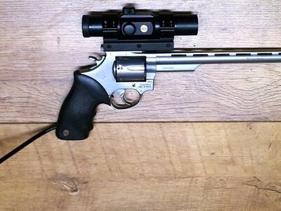 Taurus 66 .357 Long Barrel