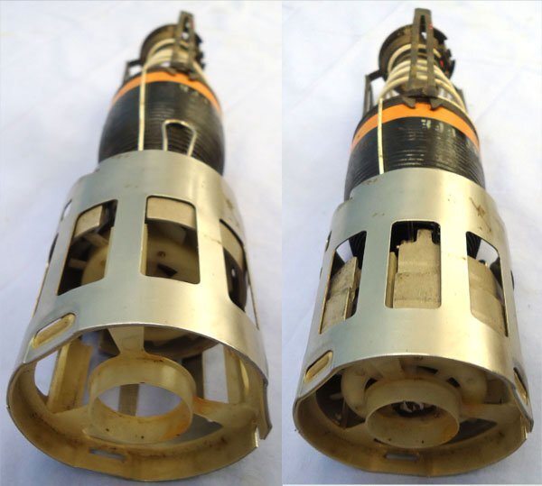 INERT DEACTIVATED. BL755 Anti-Tank & Runway Cratering Bomblet, Stand Off Assembly, Arming Vane & Tail Fin. - O 2118 INERT DEACTIVATED. BL755 Anti-Tank & Runway Cratering Bomblet, Stand Off Assembly, Arming Vane & Tail Fin. - O 2118  Other Ammunition