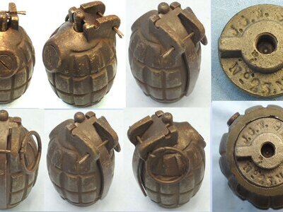 INERT DEACTIVATED. WW1 1917 Dated No.23 MK llI Mills Hand Grenade by J.G.W. (James Gibbons, Wolverhampton). O 2220 INERT DEACTIVATED. WW1 1917 Dated No.23 MK llI Mills Hand Grenade by J.G.W. (James Gibbons, Wolverhampton). O 2220 Various Other Ammunition