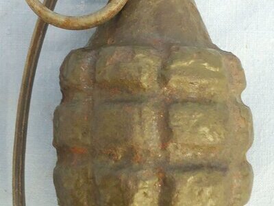 INERT DEACTIVATED. Original Early WW2 American Pineapple Mk 2 High Explosive Hand Grenade. - O 2108 INERT DEACTIVATED. Pineapple Mk 2 High Explosive Hand Grenade. - O 2108  Other Ammunition