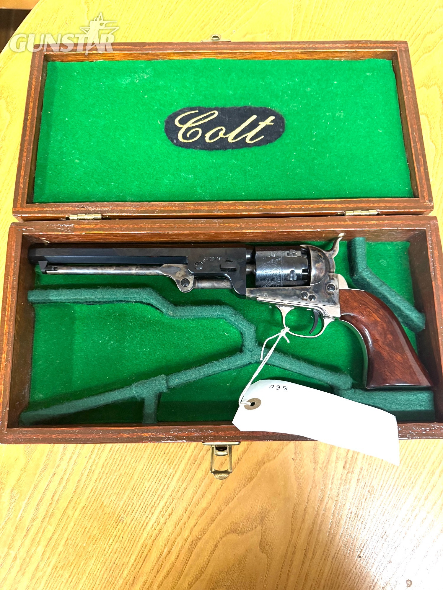 Colt Signature .36 Navy Revolver Cased Black Powder.  1851 .36 Cal Muzzleloader Revolver in 
