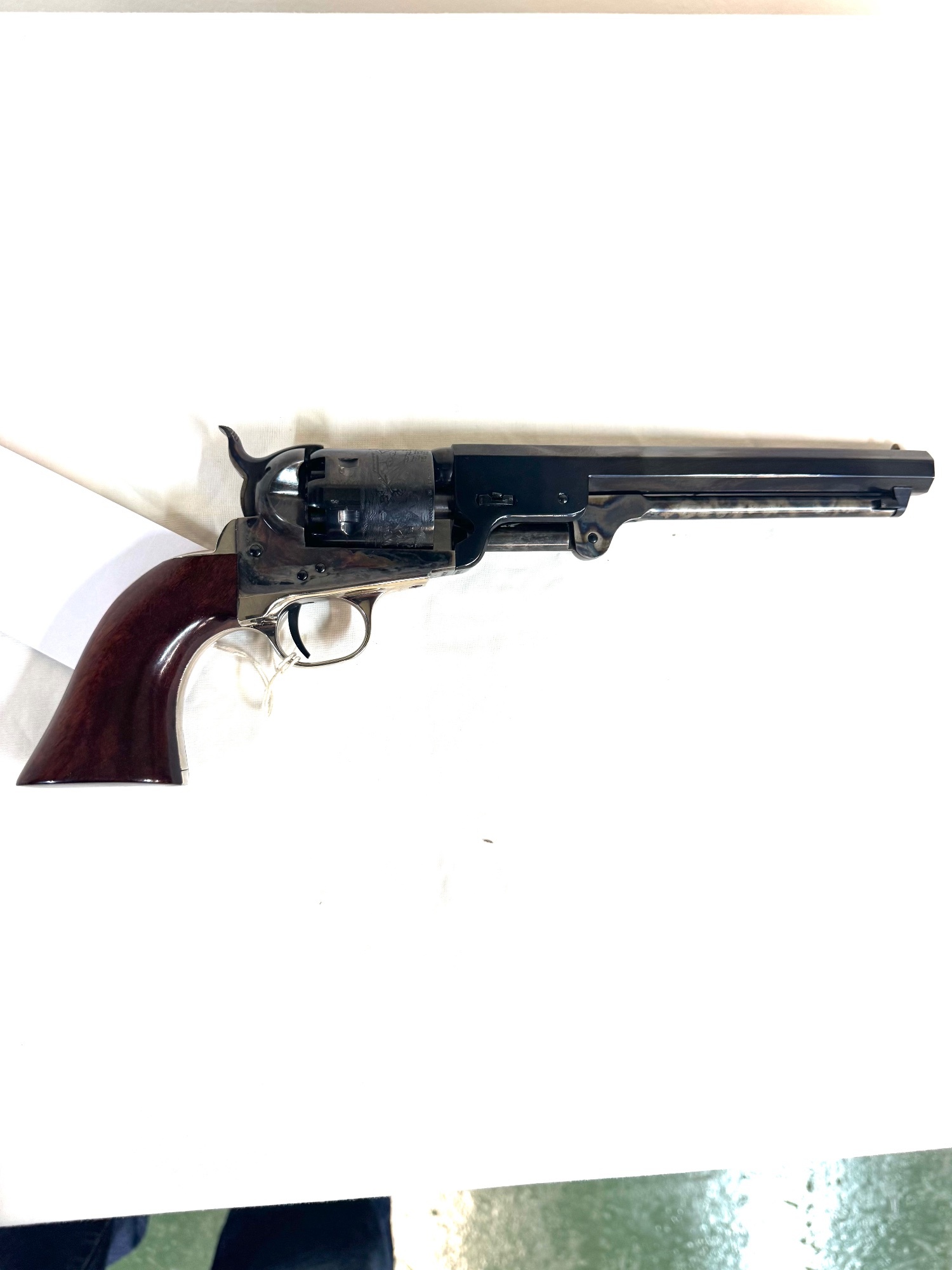 Colt Signature .36 Navy Revolver Cased Black Powder.  1851 .36 Cal Muzzleloader Revolver