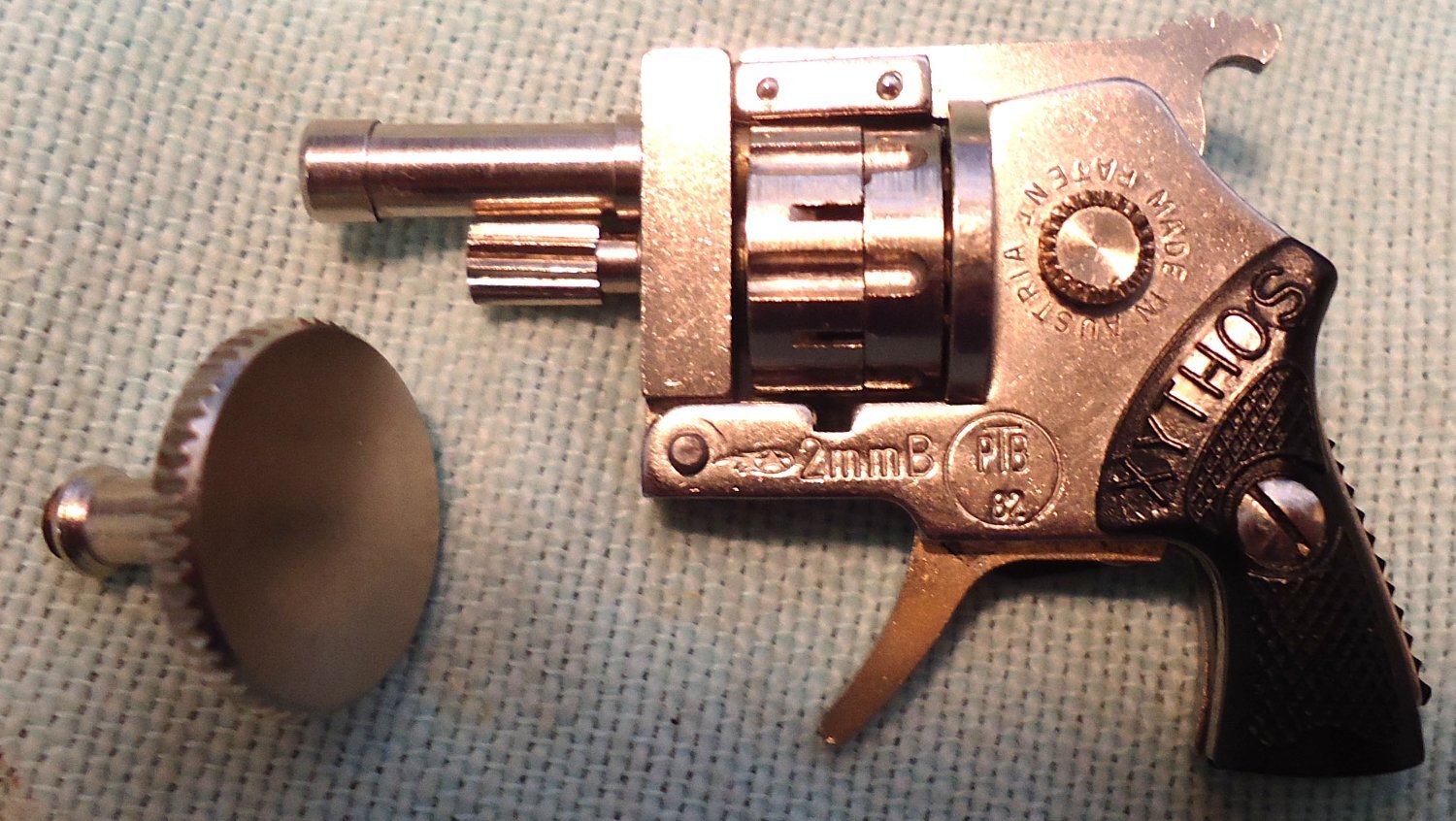 Miniature Xythos 2mm 6 Shot Pinfire Obsolete Calibre Revolver. - MISC 1012 Miniature Xythos 2mm 6 Shot Pinfire Obsolete Calibre Revolver. - MISC 1012 Various Revolver