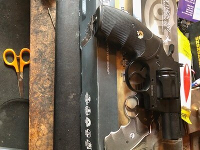 Umarex Colt python .177