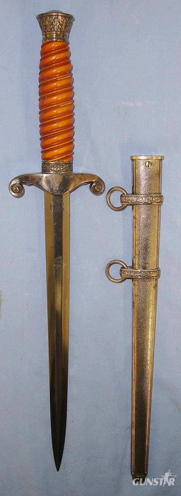  WW2 Era 1935 Pattern Nazi German Army Officer's Dagger By Eickhorn Solingen And Scabbard. Sn 23106 Knive