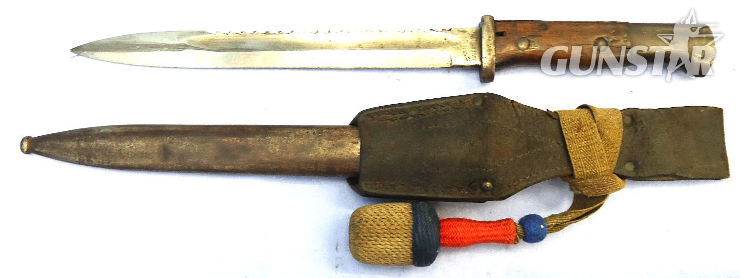 Imperial German. WW1. Model 1884/98 Sawback Bayonet Complete with Steel Scabbard, Leather Frog & Knot by Gebr. Heller with Erfurt Acceptance mark. Sn 23478:60 Bayonet - {CATEGORY}