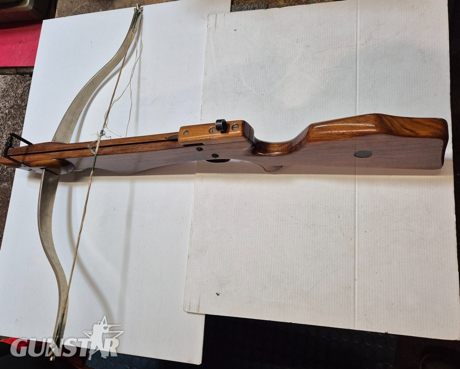 Horton  Crossbows and Bows in 