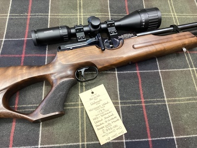 Weihrauch WEIHRAUCH HW100K WALNUT .177