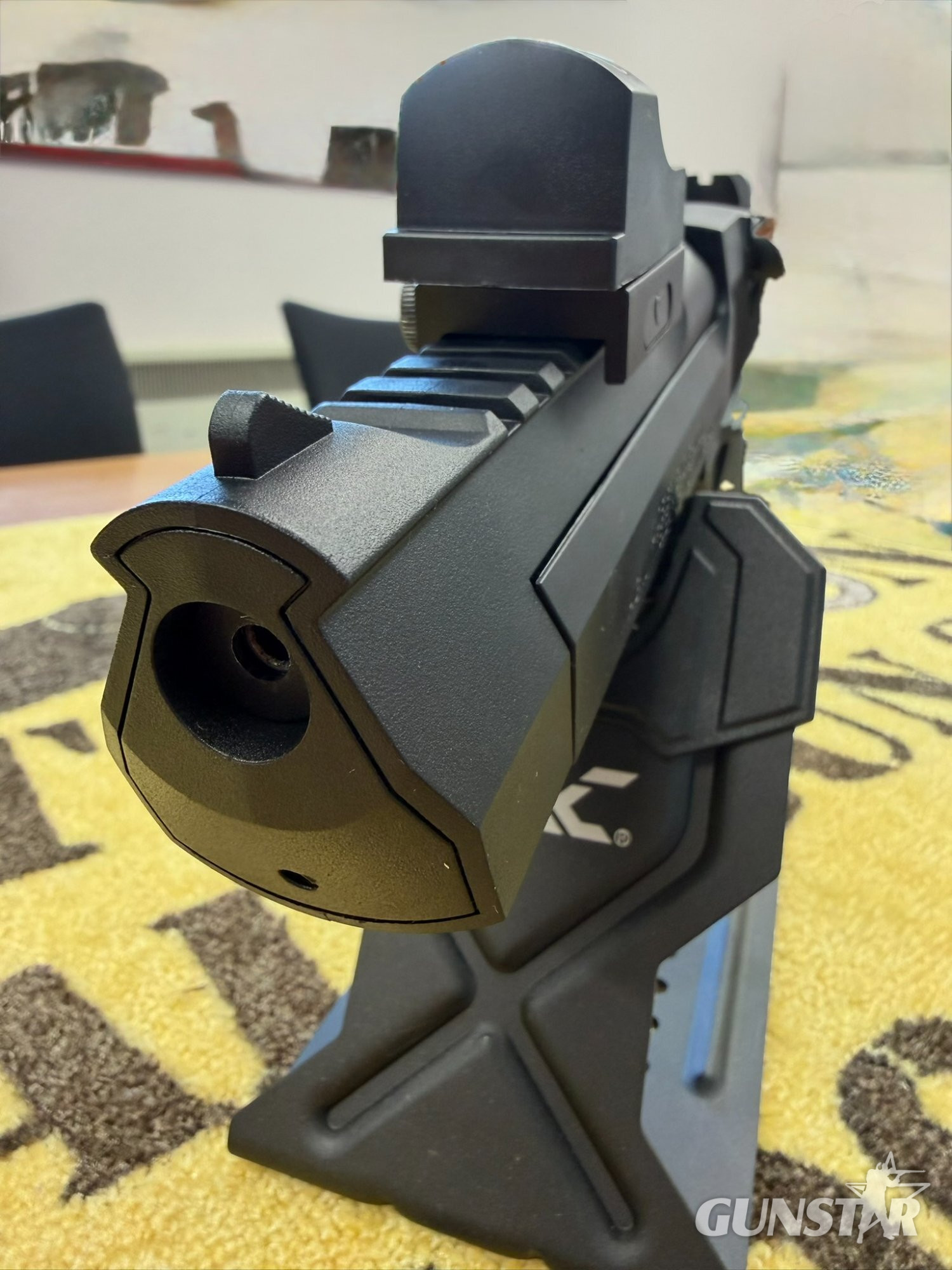 Magnum Research DESERT  EAGLE RED DOT  .177 - {CATEGORY}