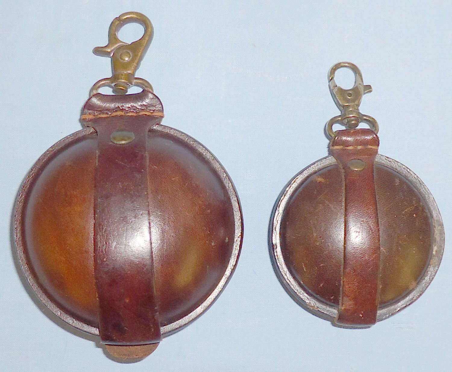  Pair of Handmade Real Leather Air gun/Rifle Pellet Pouches .177 & .22 with Brass Hangers. 21563. Pair of Handmade Real Leather Air gun/Rifle Pellet Pouches .177 & .22 with Brass Hangers. 21563.  Other Accessory