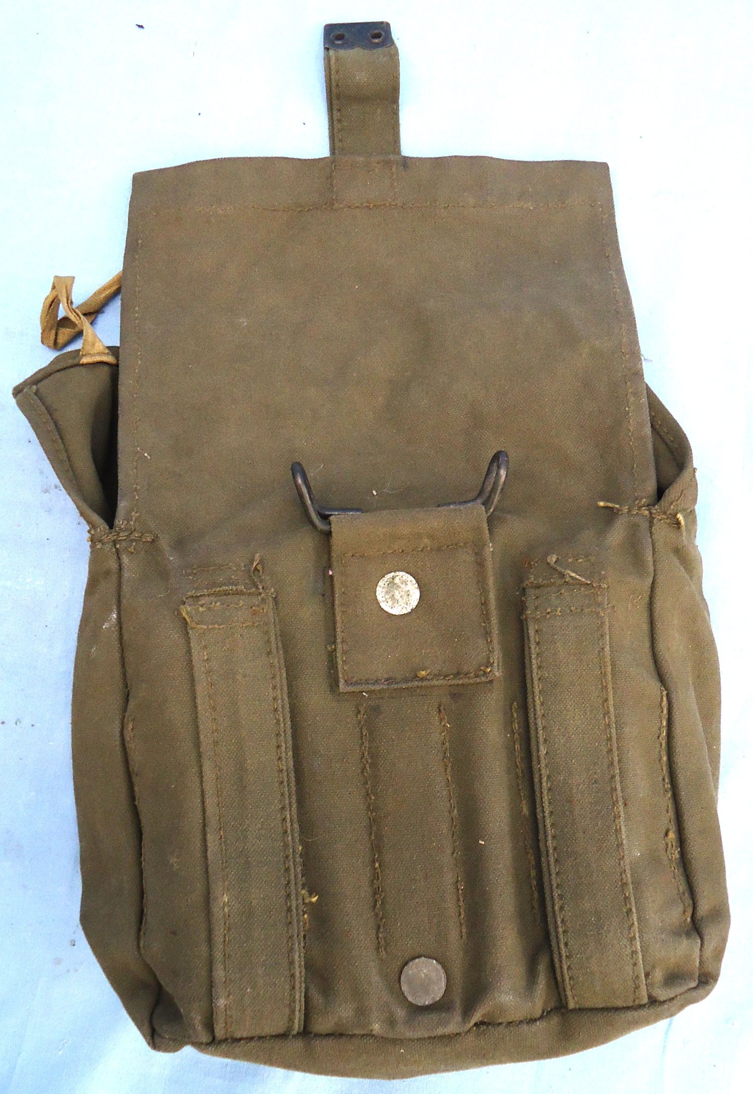 Antique & Militaria 