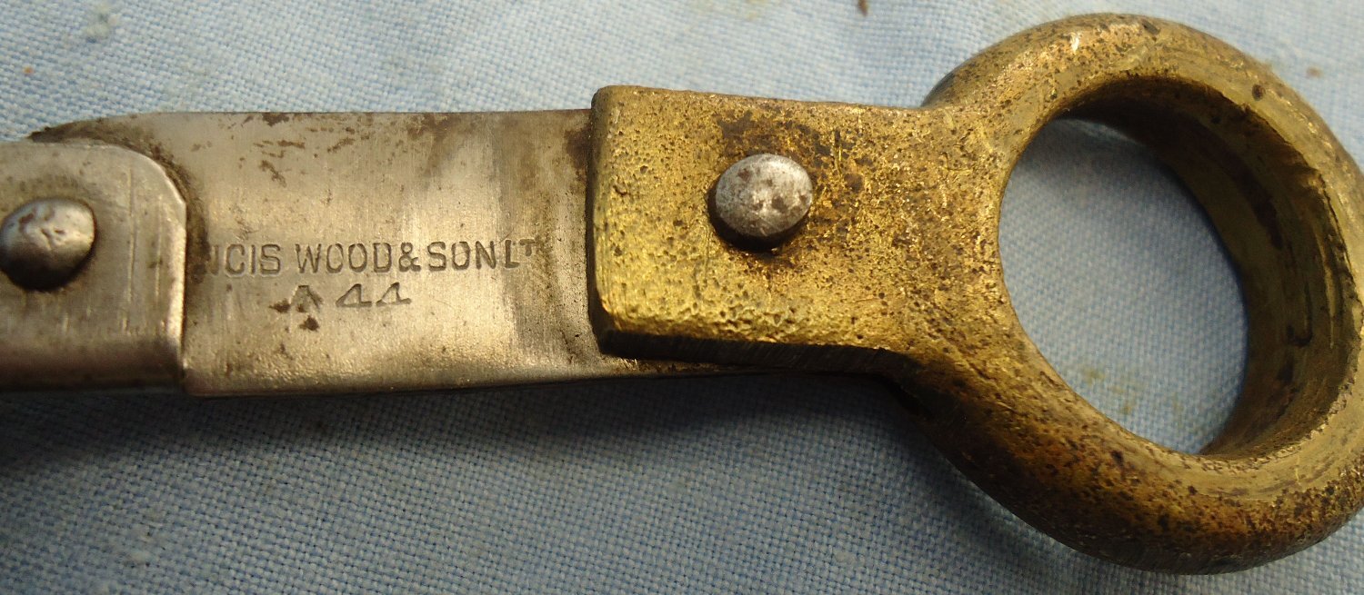{CATEGORY} - Antique & Militaria in 