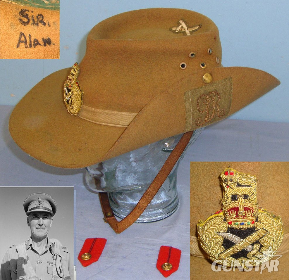 Antique & Militaria in 