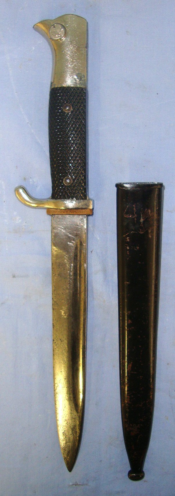  WW2 Era Nazi German Puma Solingen Wehrmacht Armed Forces & Police Units M98 NCO’s Short Dress Bayonet With ‘In Memory Of My War Service’ Etched Panel Blade & Scabbard. Sn 22775 Bayonet