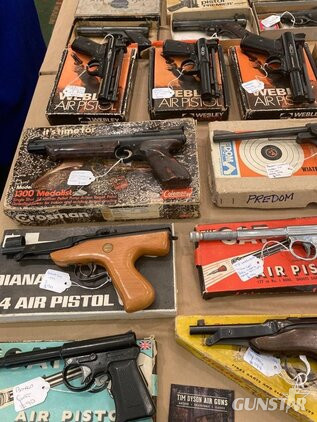 Leeds Arms & Militaria Fair – Sunday 12th July  2026. Air rifles. .22 