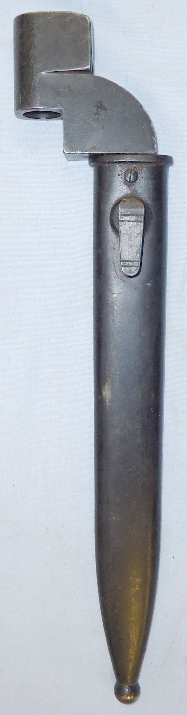  1960s South African No.9 Bayonet by Armscar Subsidiaries For No.4 SMLE Rifles And Scabbard. BAYO 420. Bayonet