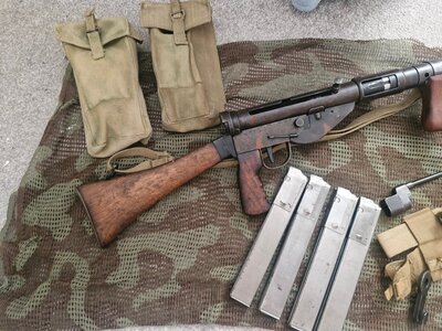 Sten MKV Various Machine Gun
