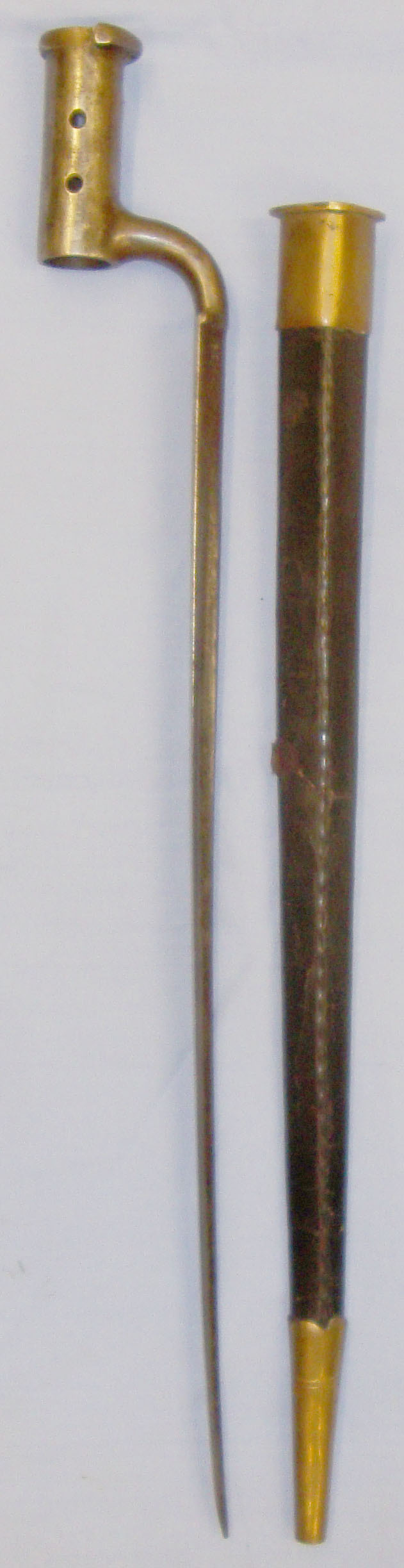  18th Century 3 ¼” Socket Bayonet for the Brown Bess Muzzle Loading Flintlock Muskets. BAYO 361. Bayonet