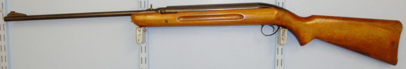  BSA 1959 – 1965 B.S.A. Airsporter MK II .22 Calibre, Under Lever Air Rifle with \'GD\' Prefix Serial Number. 20410 .22